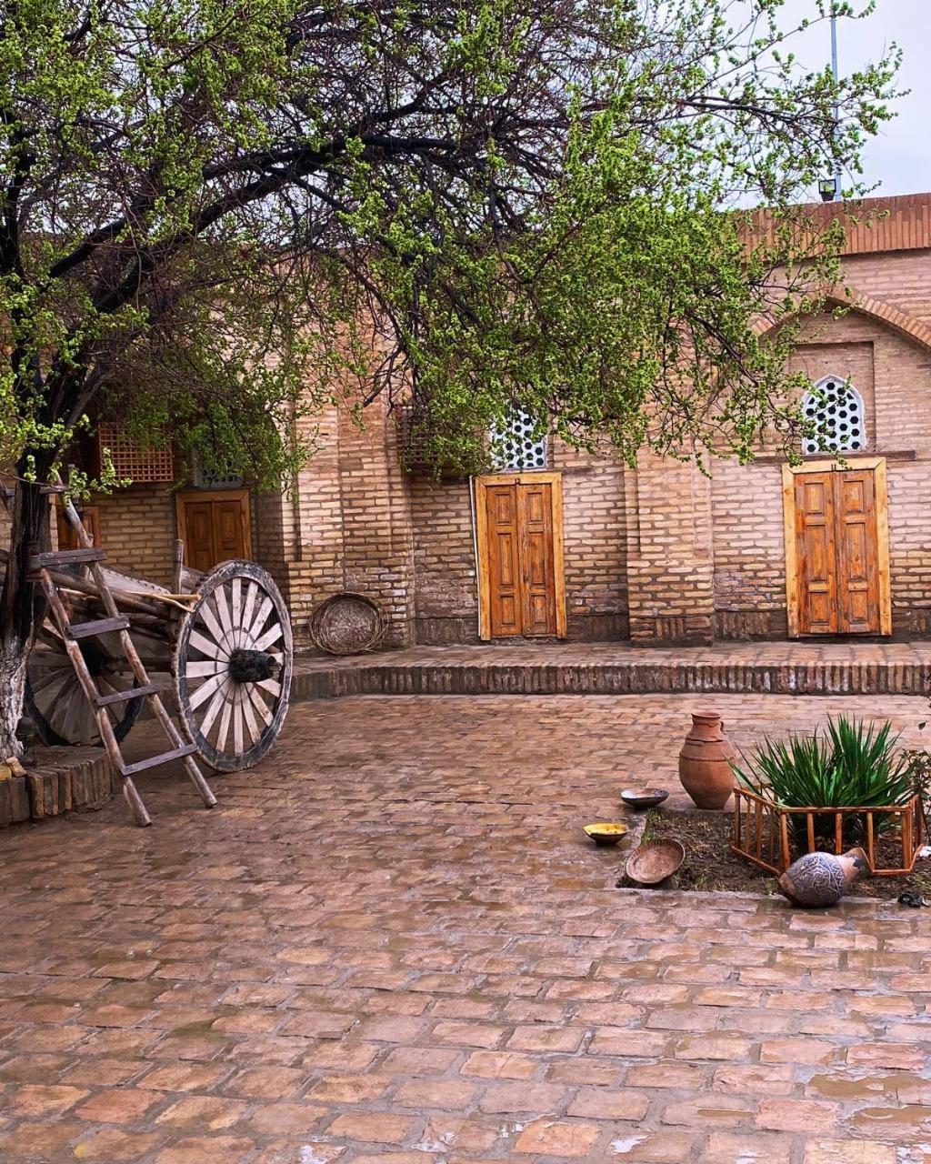 Caravan Sarai Khiva Buitenkant foto